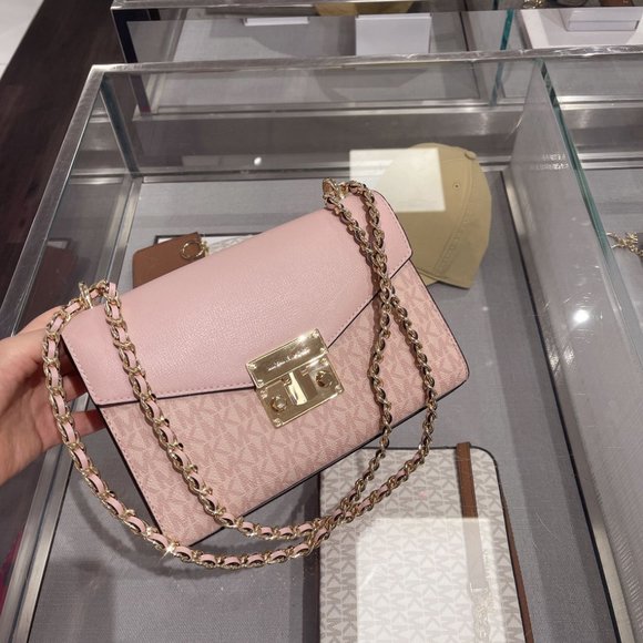 MK Rose MD Logo PVC Shoulder Bag Ballet - Picture 2 of 8